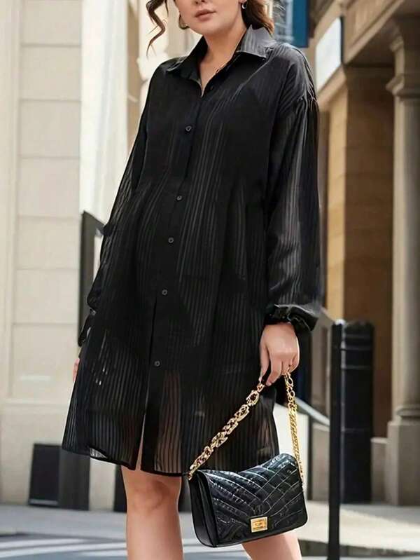 Camisa longa listrada com botões e lapela feminina Plus