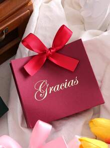 10件套精美礼盒套装，印有“Gracias”字样并系有丝带——非常适合存放零食、糖果和小礼物——适用于感恩节、婚礼、新娘送礼会、派对回礼和节日庆典——用途广泛，优雅别致，适合各种场合。迷你礼品袋，是返校季、情人节等场合的理想之选。 - 多色 - 查看 8