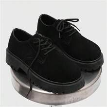2025 New Autumn/Winter Low-Top Boots For Men, Retro Work Shoes, Thick Sole, Versatile Leather Shoes