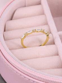 1個925銀扁形立方鋯石永恆訂婚戒指,18k鍍金多樣模擬鑽石毛邊婚戒,適用於女性 - 金色 - 查看 4