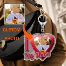 Personalized Keychain With Text "I Love My Boyfriend/Girlfriend/Wife/Hubby/Hot Mama/Dad/King/Queen/Idol/Baby/Family" As Gift - Multicolor - View 4