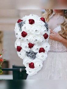 1 باقة من الورود البيضاء الأنيقة الكبيرة، مرصعة بالكريستال والأحجار الكريمة واللؤلؤ وشريط الساتان المتدلي، باقة عروس، حفل زفاف، وصيفة العروس، حفل ، عيد الحب، ترتيب زهور الرغوة الاصطناعية PE W330PE - قطر 23 سم، طول 40 سم، ارتفاع 26 سم - مشاهدة 11