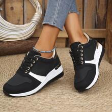 Black & White Patchwork Fish Scale Pattern Casual Lace-Up Platform Sport Sneakers For Women - Black - View 4