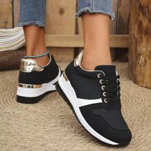 Black & White Patchwork Fish Scale Pattern Casual Lace-Up Platform Sport Sneakers For Women - Black - View 6