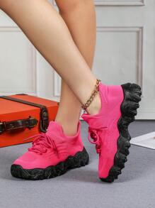 Zapatos versátiles de suela blanda, transpirables y sin cordones, modelo de otoño 2024 para pareja, talla pequeña, de ajuste ancho, estilo de tela china - rojo negro - Ver 4