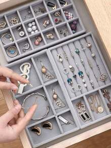 六合一天鹅绒首饰展示托盘，大容量首饰收纳盒，独立隔层设计，简约多槽首饰架，首饰托盘，可叠放抽屉式托盘，适用于耳环、项链、手链、脚链、戒指、发夹、发带等，也可作化妆包、洗漱包、桌面收纳盒、化妆包、化妆袋、化妆品收纳盒、梳妆配件、化妆袋、首饰盒、化妆刷架、化妆刷收纳盒、香水收纳盒、化妆包，女士礼物，圣诞礼物，女士礼物创意，房间装饰 - 彩色 - 查看 3