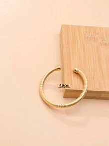 1pc Metallic Minimalist Letter Detail Open Cuff Bracelet - Anniversary Gift - Yellow Gold - View 4