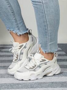 白色和灰色反光设计透气舒适宽版厚底坡跟鞋，适合庆祝、日常穿着、度假、节日、时尚外出，不累的厚底坡跟鞋 - 白灰 - 查看 2