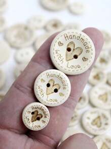 50pcs/Pack Vintage 2-Hole Wooden Heart Engraved Buttons, Suitable For Sweater, Knitwear, DIY Craft Decoration