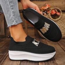 Plus Size Women's Fashion Mesh Slip On Platform Casual Sneakers