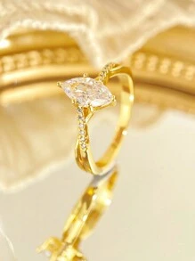 1pc Elegant And Luxurious Women's Anniversary Ring. It Is Made Of 925 Sterling Silver, With A Rhombus-Shaped Zirconia Inlaid By Six Claws. It's A Birthstone Gemstone, Suitable For Wearing At Parties, As An Engagement Ring Or As A Gift.