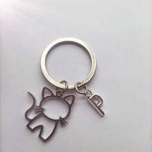 1pc 26 English Letters Metal Cartoon Cat Keychain, Creative Letter Keyring Accessory, Gift For Bag, Car, Couple, Unisex Car Accessories Bag Charm Backpack For School