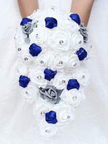 1 باقة من الورود البيضاء الأنيقة الكبيرة، مرصعة بالكريستال والأحجار الكريمة واللؤلؤ وشريط الساتان المتدلي، باقة عروس، حفل زفاف، وصيفة العروس، حفل ، عيد الحب، ترتيب زهور الرغوة الاصطناعية PE W330PE - قطر 23 سم، طول 40 سم، ارتفاع 26 سم - مشاهدة 12