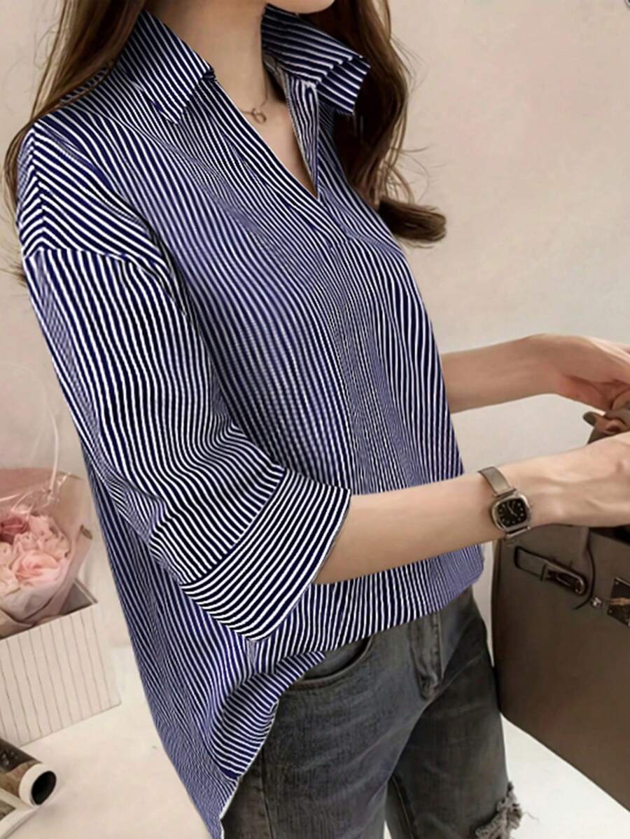 女士休闲条纹印花简约日常T恤