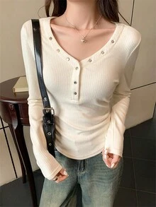 Áo thun dài tay cổ chữ V dáng ôm, vạt không đối xứng, phong cách thường ngày mùa xuân. - Màu be - Xem 3