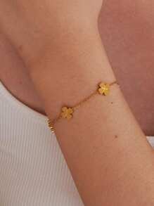 1pc Elegant & Refreshing Stainless Steel Hollow Clover Charm Chain Bracelet, Suitable For Women's Daily Wear Or Party, Great Gift For Festivals - Yellow Gold - View 5