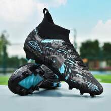 Neue Herren Fußballschuhe, professionelle rutschfeste AG-Nocken Fußballstiefel, Hochtaillierte atmungsaktive Fußballschuhe für Erwachsene Paare, leichte Outdoor-Rasenschuhe, klassische schwarze Wettkampf- und Trainings-Fußballschuhe