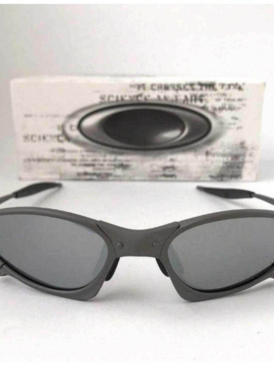 METAL MODEL Inspire Juliet Double XX Metal Squared Sunglasses - 灰色便士 - 查看 1