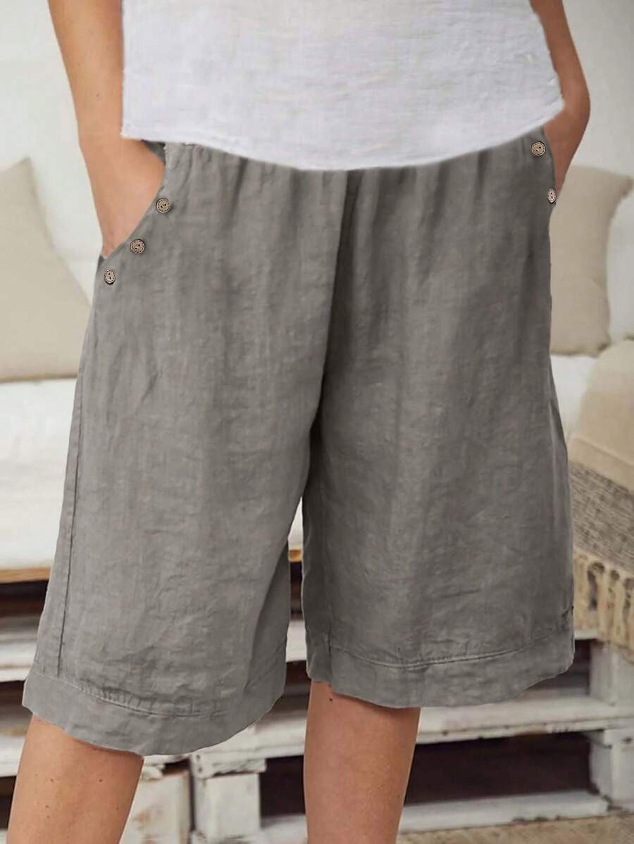 Plus Size Women's Solid Color Pocket Loose Button-Up Casual Shorts - Grey - View 1