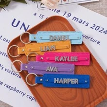 Personalisierter Acryl Mehrfarbiger Buchstaben Schlüsselanhänger, bestes Weihnachtsgeschenk, Geburtstagsüberraschung für Familie und Freunde, Leder Schlüsselanhänger, Acryl Namenspersonalisierung, Herbst/Winter Feiertags Geschenk, Überraschung für Lieblingsmenschen