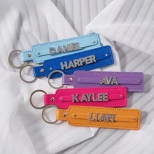 Personalisierter Acryl Mehrfarbiger Buchstaben Schlüsselanhänger, bestes Weihnachtsgeschenk, Geburtstagsüberraschung für Familie und Freunde, Leder Schlüsselanhänger, Acryl Namenspersonalisierung, Herbst/Winter Feiertags Geschenk, Überraschung für Lieblingsmenschen