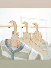 Juego de 5 perchas de madera para ropa de niños con patrón de animales de dibujos animados, accesorios creativos de decoración del hogar DIY para la habitación de los niños, ideal para San Valentín - Multicolor - Ver 5
