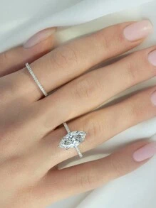 1pc Classic Marquise Cut Solitaire Engagement Ring, Hidden Halo Wedding Band, Elegant Proposal Ring - Horse Eye Diamond Ring - View 6