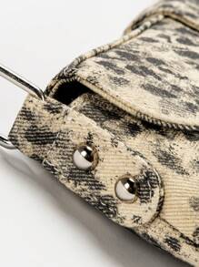 Túi đeo vai họa tiết động vật bất đối xứng màu be cũ, Túi đeo vai phong cách biker đinh tán họa tiết da báo Y2K thời trang, Túi Hobo, Phong cách đường phố, Phù hợp cho các bé gái tuổi teen, Túi họa tiết da báo, Túi đeo dưới cánh tay họa tiết động vật, Túi xách phong cách đường phố đinh tán, Túi đeo dưới cánh tay Y2K, Phù hợp cho hẹn hò, Thường ngày, Tiệc thời trang, Du lịch, Trường học, Quà tặng ngày lễ - Màu be - Xem 5