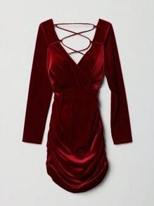 Lelayla - 意大利制造。女式天鹅绒迷你连衣裙，露背系带。非常有弹性的连衣裙，V 领，内罩杯和褶边。非常适合圣诞节装扮、晚宴、约会、派对、夜店、秋冬季