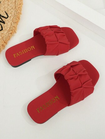 Barnmode Utomhussandaler Sommar Fyrkantiga Tå Platta Skor Remsandaler Ny Stil Flickskor Snygga Strandtofflor