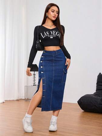 女士纽扣设计牛仔 A 字裙