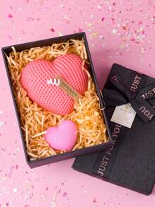 1pc/3pcs 3D Grid Heart Shaped Silicone Candle Mold,DIY Handmade Love Aromatherapy Candle Mold,Valentine's Day Romance Gift,Home Decor - Heart - View 5
