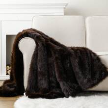Luxury Fluffy Brown Fur Throw Blanket, Cozy Warm Fur Blanket For Couch, Sofa, Chair, Bed, Plush Fuzzy Fur Throws With Long Pile, Home Decor - Sô cô la - Xem 6