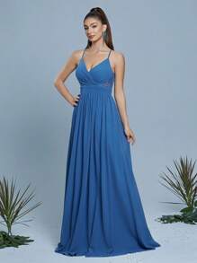 Vestido de dama de honor con diseño de encaje en unicolor, estilo halter y espalda descubierta