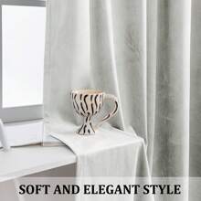 CYCMACO 2 Piece Velvet Indoor Curtains, Modern Bedroom Blackout Curtains With Eyelets, Cold Insulating Thermal Curtain For Living Room Lounge Children's Room - 米色 - 查看 7