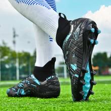 Neue Herren Fußballschuhe, professionelle rutschfeste AG-Nocken Fußballstiefel, Hochtaillierte atmungsaktive Fußballschuhe für Erwachsene Paare, leichte Outdoor-Rasenschuhe, klassische schwarze Wettkampf- und Trainings-Fußballschuhe