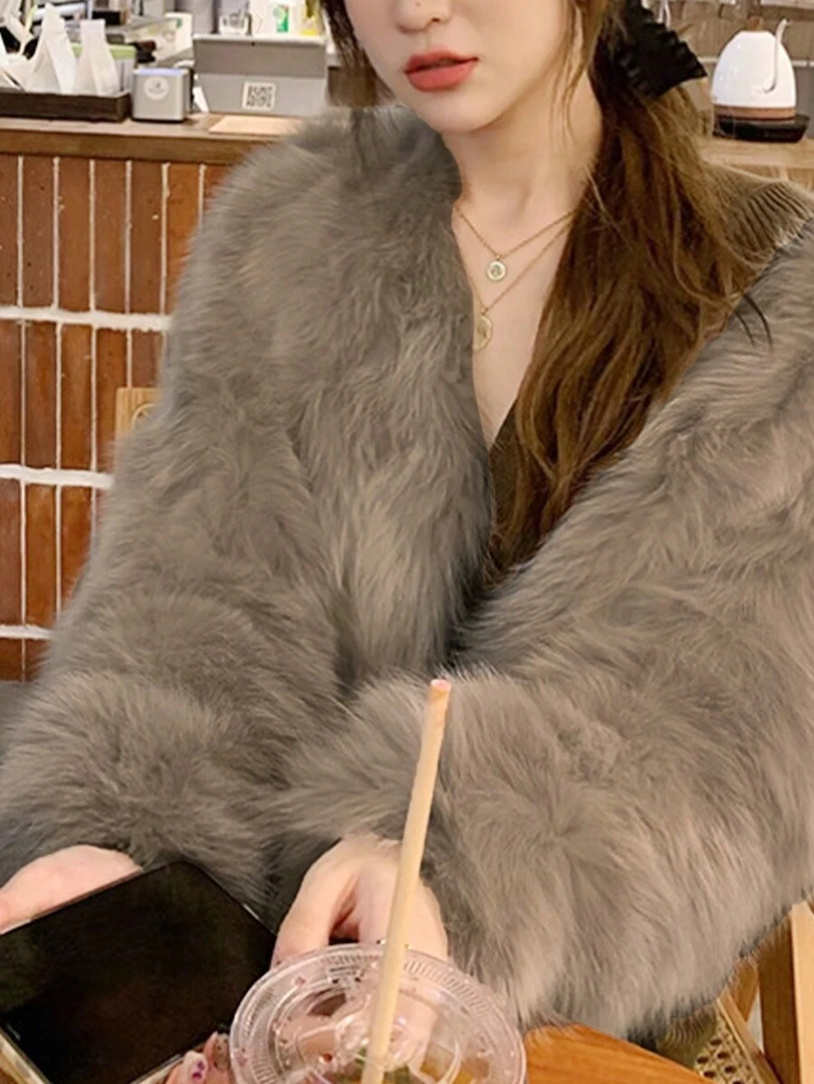 女士新款人造毛皮 V 领夹克，时尚简约蓬松外套，秋冬