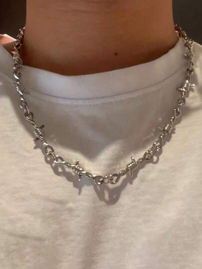 1pc Vintage Thorn Necklace, Thorn Choker Fashion Pants Chain, Hipster Street Punk Necklace For Men & Women, Angel Wing Pendant, Christmas, New Year, Valentine's Day Holiday Gift