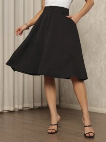 Saia Curta Rodada Gode com Bolso - Preto - Visão 2