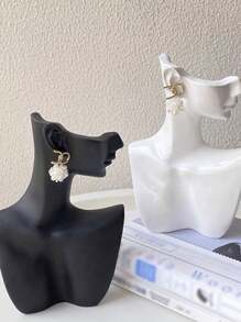 1 Giá trưng bày hoa tai và vòng cổ có hình dạng mặt bên để sắp xếp và trưng bày đồ trang sức, quà tặng cho ngày lễ tình nhân, du lịch, trở lại trường - trắng - Xem 18