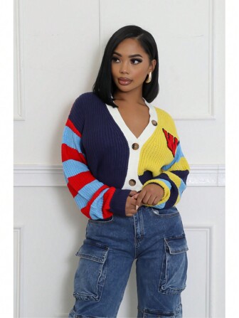 时尚休闲彩色字母针织纽扣短开衫，女士针织毛衣适合日常通勤，刺绣字母设计