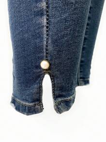 Laphilo Jean en jean pour femme avec 5 poches et fermeture sur le devant avec fermeture éclair et bouton.