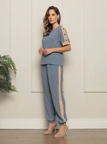 Trouser And Blouse Set With Button Detail On The Sleeves - Light Grey - View 2