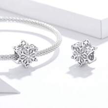 WOSTU 1 Stück 925 Sterlingsilber glänzender Winter Schneeflocken Charm Perlen Anhänger, geeignet für DIY Armband Halskette Schmuckherstellung, Geschenkidee für Mädchen & Frauen in der Ferienzeit