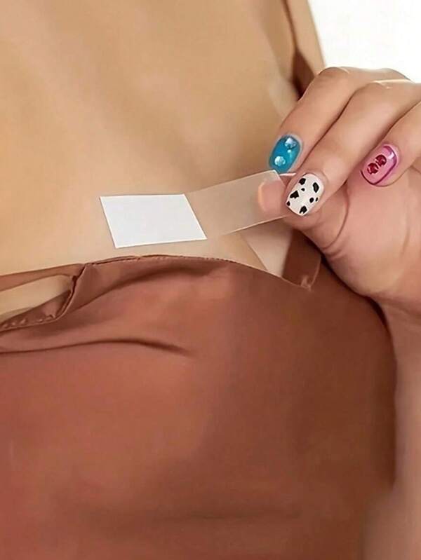 36 peças de almofadas adesivas invisíveis antiderrapantes, adesivos transparentes à prova d'água de dupla face adequados para colarinhos de camisa, roupas íntimas femininas e acessórios de lingerie