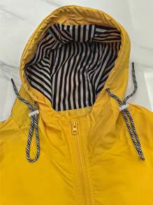 Spring And Autumn Long Sleeve Waterproof Windbreaker For Women With Hat, Outdoors Thin Jackets