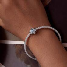 WOSTU 1 Stück 925 Sterlingsilber glänzender Winter Schneeflocken Charm Perlen Anhänger, geeignet für DIY Armband Halskette Schmuckherstellung, Geschenkidee für Mädchen & Frauen in der Ferienzeit