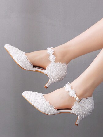女士 5cm 白色蕾丝低跟婚礼凉鞋、尖头中跟凉鞋、平跟蹄跟白色蕾丝仿珍珠带玛丽珍凉鞋、白色仿珍珠婚礼新娘晚会凉鞋、细高跟大码女鞋、中跟凉鞋、优雅高跟凉鞋、白色婚礼新娘鞋、公主生日派对毕业舞会高跟凉鞋、公主长裙白色细高跟凉鞋情人节