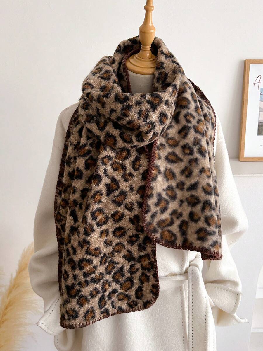 1pc Women's Color Block Plaid Curly Soft Leopard Warm Neck Warmer Imitation Cashmere Hoop Winter Scarf Vintage British Wool Lock Edge Suitable For Commuting Warm Shawl
