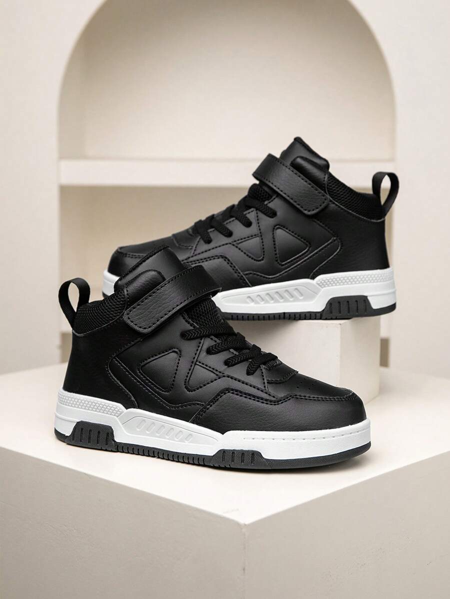 1 par de zapatillas deportivas casuales de caña alta para niños, diseño de bloques de color, cierre de , fácil de poner y quitar, adecuado para todas las estaciones - Negro - Ver 1